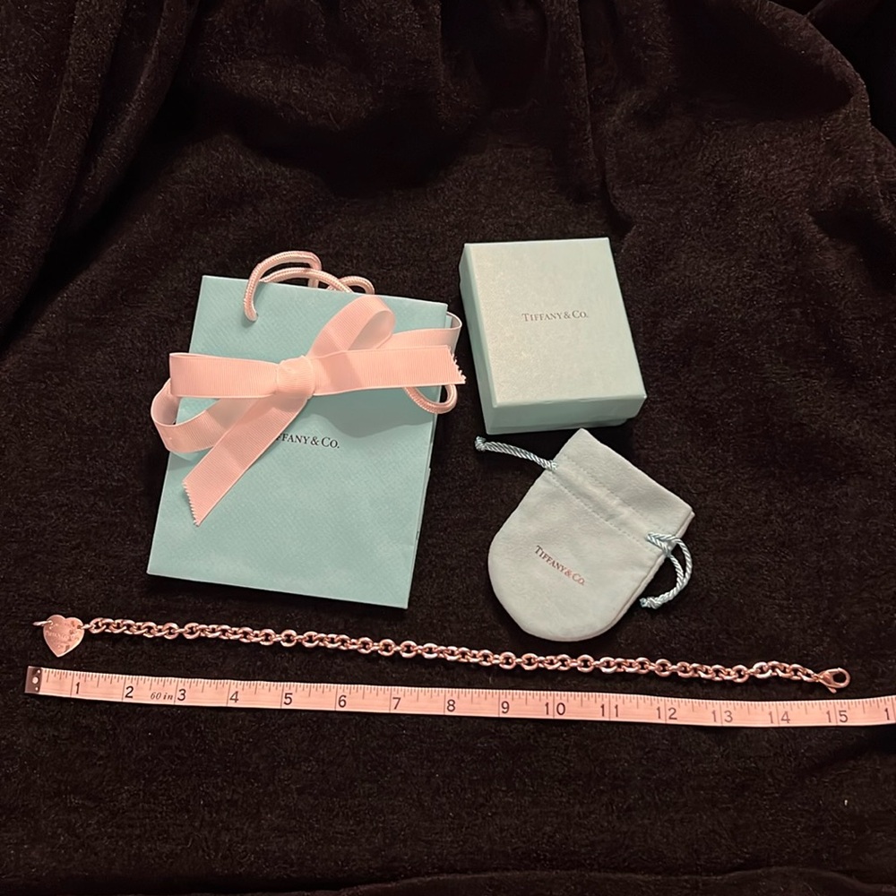 Return to Tiffany Heart Tag Choker Necklace - Picture 3 of 5